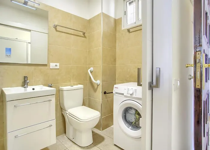 Eldorado In Playa De Americas Near The Apartman